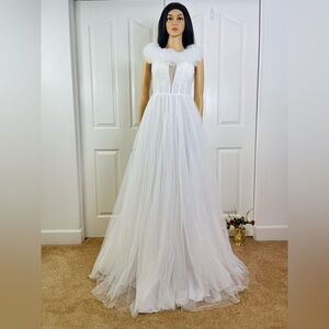 Elegant White Tulle Wedding Gown